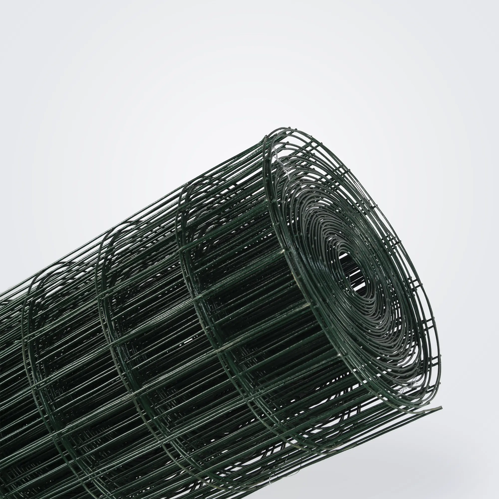 Сетка сварная заборная 50х100х2.8 мм с полимерным покрытием (ПВХ), рулон 0.6х20 м